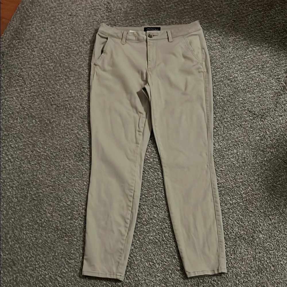 Aeropostale khaki pants. 4 short